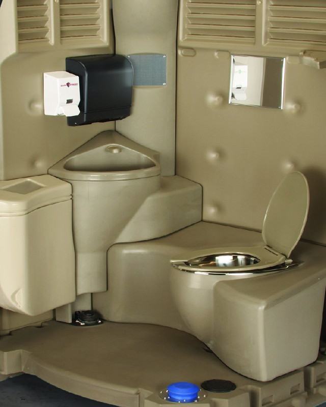Executive Portable Restrooms with Flushable Toilets